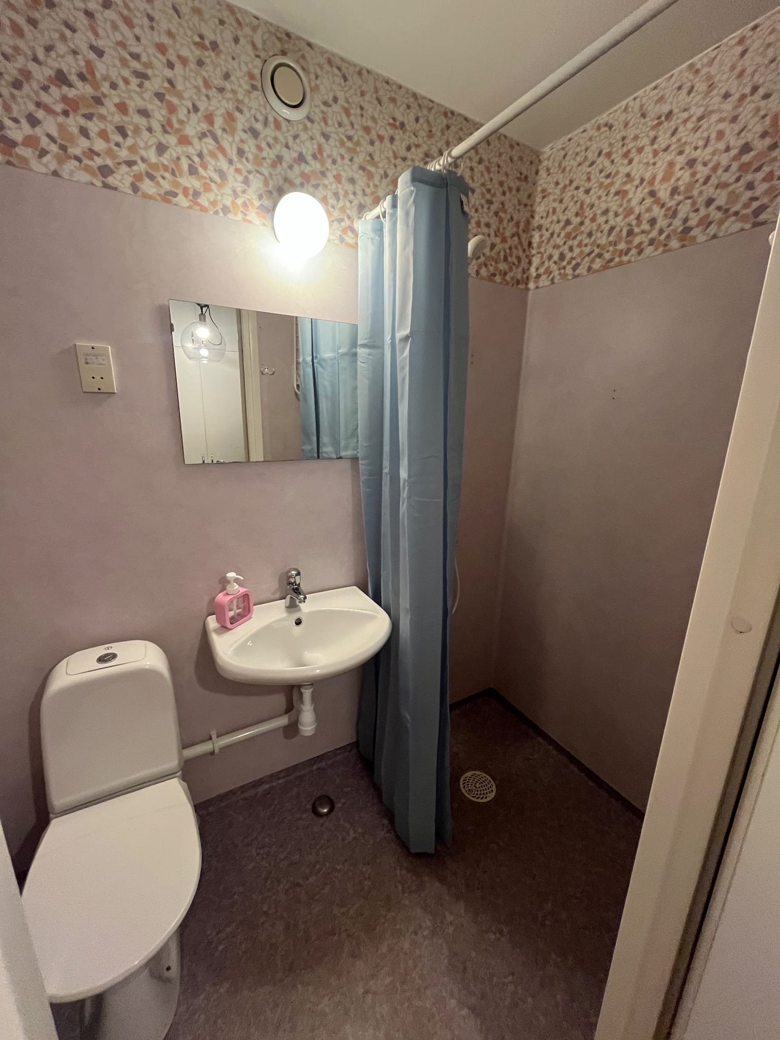 1-rumslägenhet i Göteborg, Studiegången - bild 5