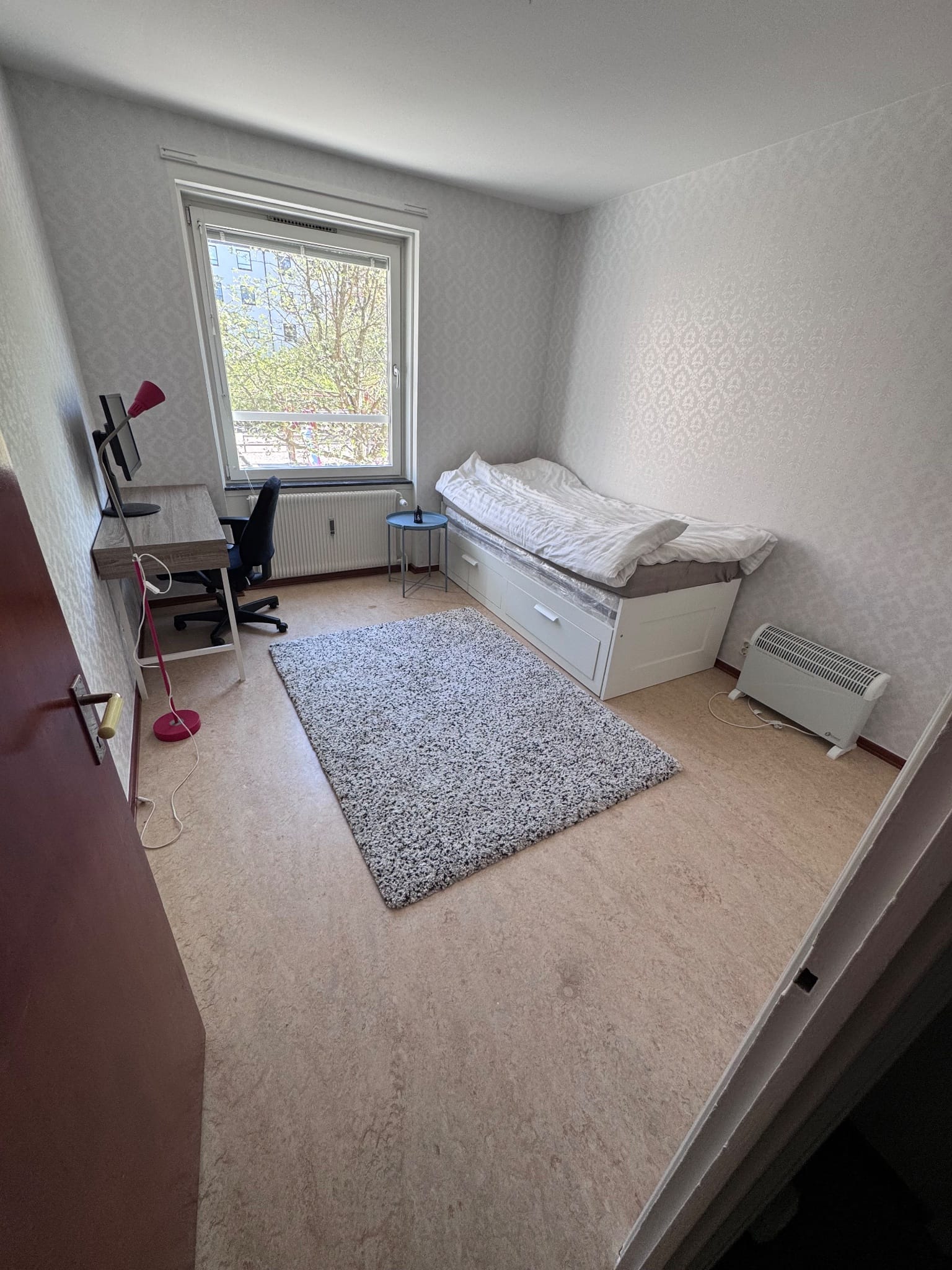 3-rumslägenhet i Farsta, Sunneplan - bild 1