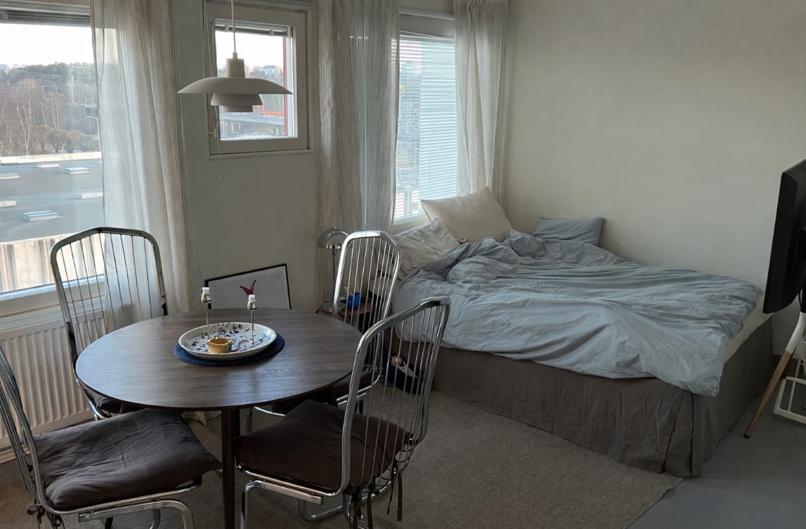 1-room apartment in Älvsjö, Mässvägen - image 1