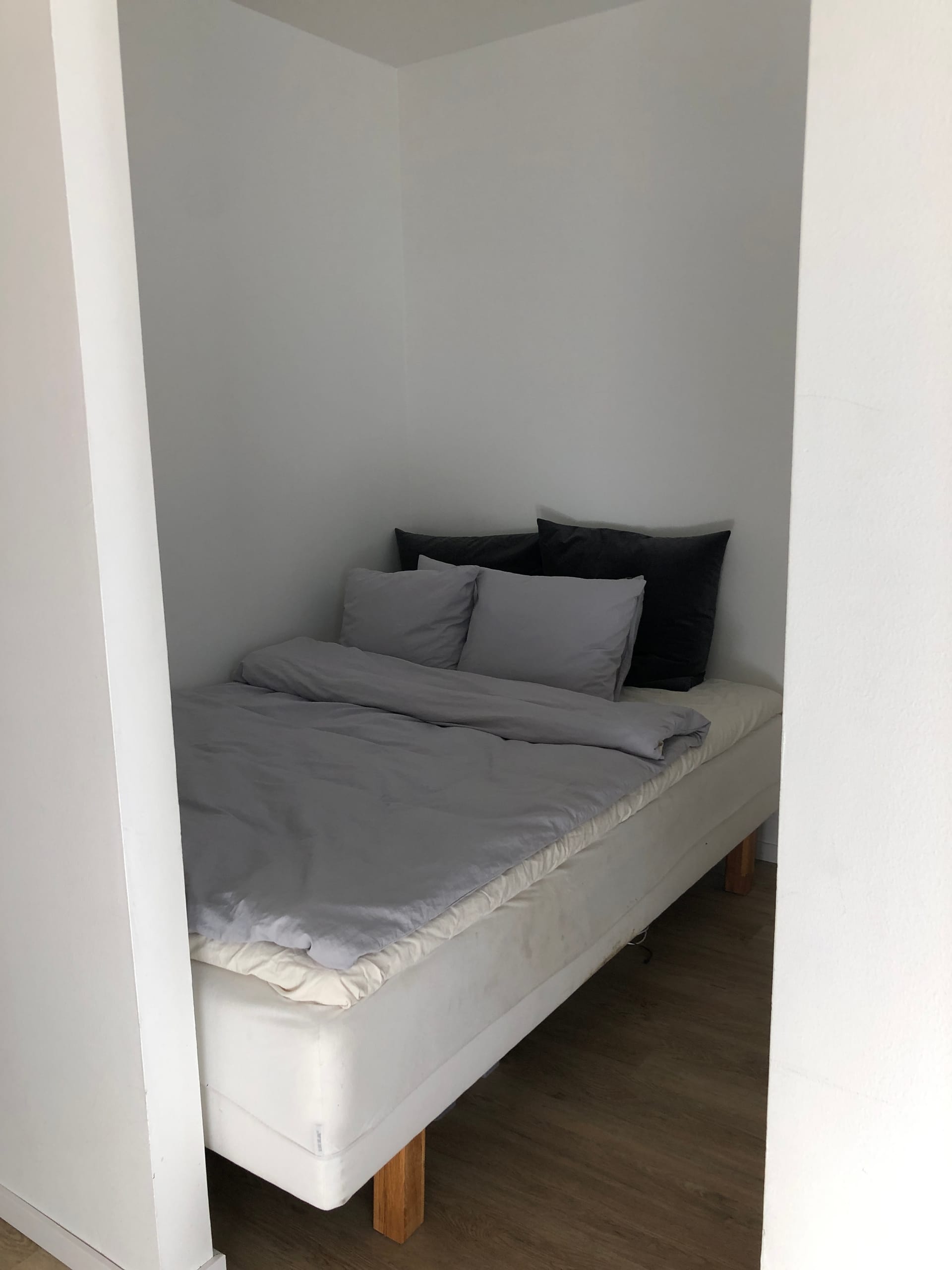 1.5-rumslägenhet i Umeå, Mariehemsvägen - bild 2 1.5-rumslägenhet i Umeå, Mariehemsvägen - bild 2